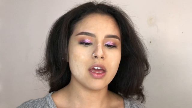 Easy Glam Glitter Look | Kim Santillan смотреть онлайн