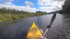 Прохождение порога туда-обратно на каяке  =)