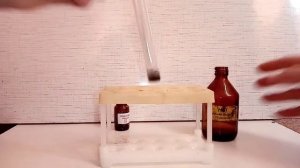 Реакция ОКСИДА МЕДИ и СОЛЯНОЙ КИСЛОТЫ. Получение ХЛОРИДА МЕДИ. Опыты по химии. Эксперименты дома.