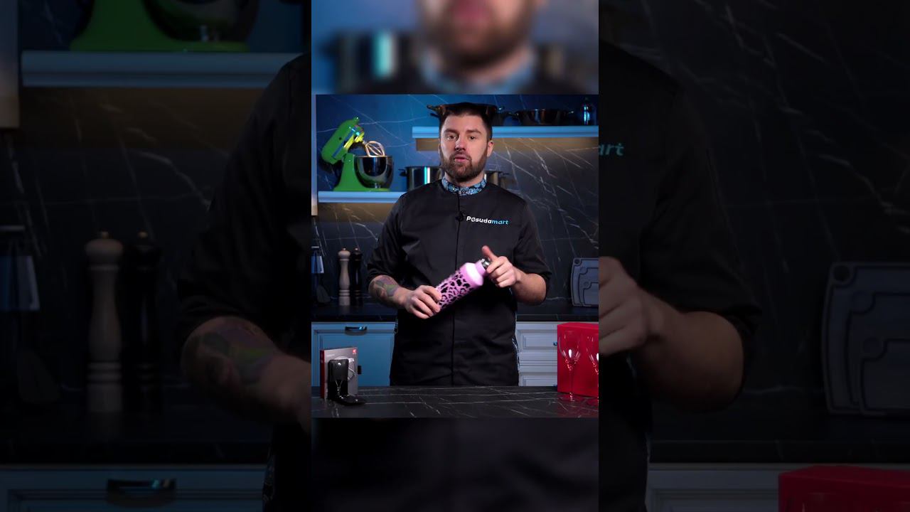 НЕ ЗНАЕТЕ ЧТО ПОДАРИТЬ ДЕВУШКЕ НА 8 МАРТА? Фитнес бутылку! смотреть онлайн