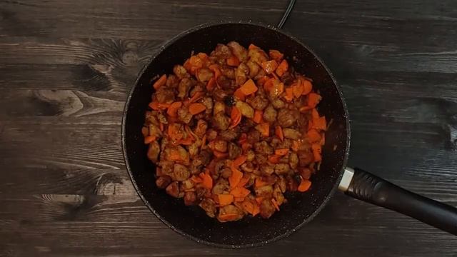 Рассыпчатый плов со свининой в сковороде смотреть онлайн