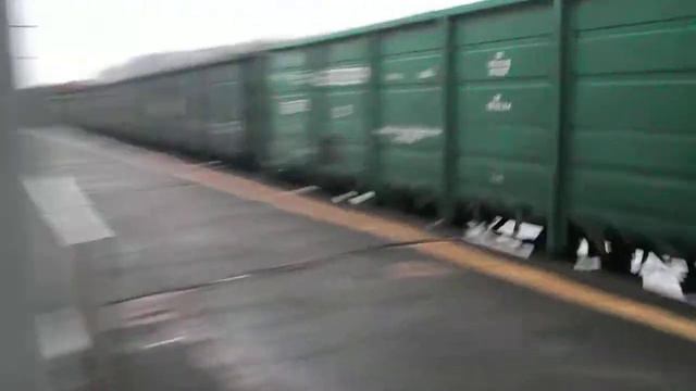 Электровоз ВЛ10 проезжает пл Башкино 14 02 2014 смотреть онлайн