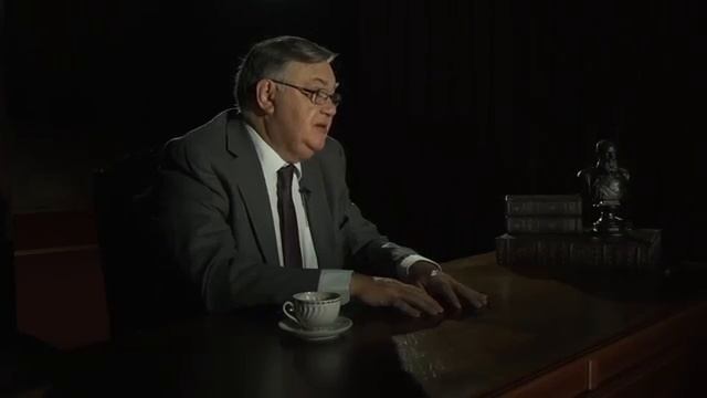 Сергей Мироненко   Интервью с историком.mp4