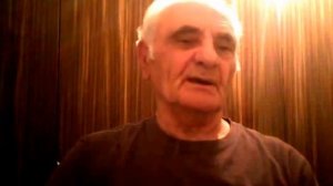Подслушанный разговор.Р.Рождественский.Читает А.Пир-Будагян.