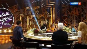 Семья Виктора Резникова поздравляет с Днём рождения Ларису Долину!