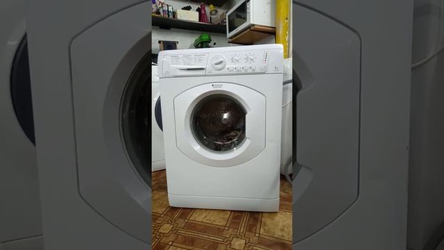 Стиральная машина Hotpoint Ariston ARSL 100 смотреть онлайн