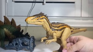 JURASSIC WORLD TOY REVIEW, CARCHARODONTOSAURUS & STEGOSAURUS DINO ESCAPE FIGURE REVIEWS!!