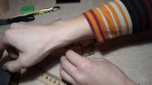 Как самостоятельно изготовить руны из деревянной линейки