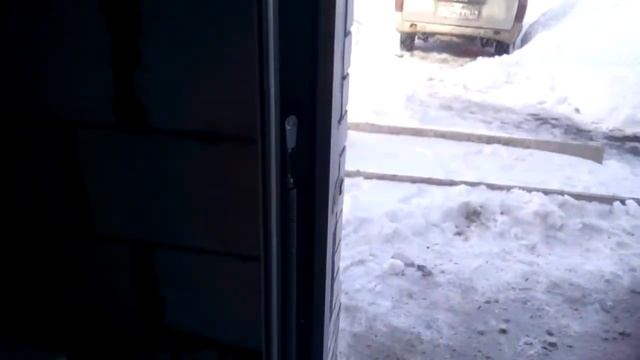 Секционные ворота и пол