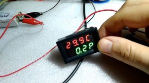 вольтметр амперметр повышенной точности + ваттметр и термометр  4 в 1. DC 0-33.00V / 0-999.9mA - 3A