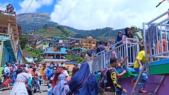 Ramainya Nepal Van Java I Makin Banyak Tempat Foto Instagramable I Buruan Datang Kesini I Part.5 смотреть онлайн