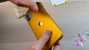 НАКЛЕИЛ ЗОЛОТУЮ ПЛЕНКУ НА СВОЙ IPHONE 11