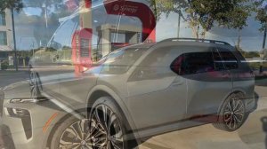 2023 BMW X7 M60i “Frozen Pure Grey Metallic”