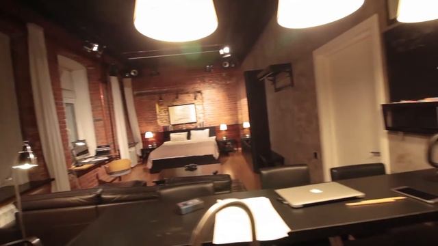 Обзор квартиры студии 46 кв.м. в брутальном Лофте. Удобно ли жить в лофте? Обзор дизайна интерьера.
