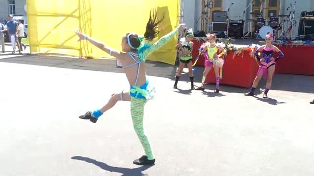 Импульс поющий фонтан Черкассы смотреть онлайн