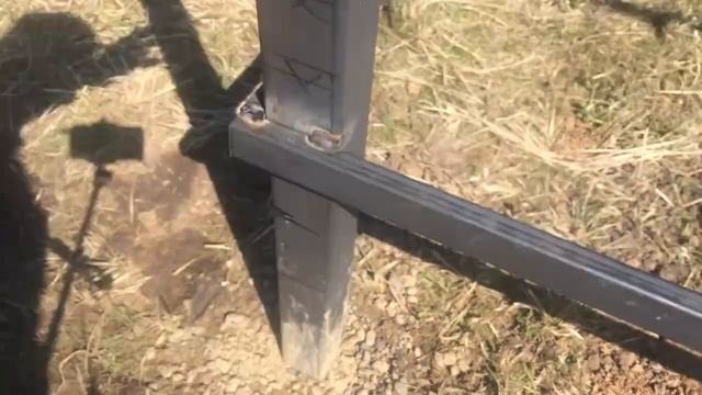 Забор из профнастила, способ установки с близкими грунтовыми водами.Часть 2.