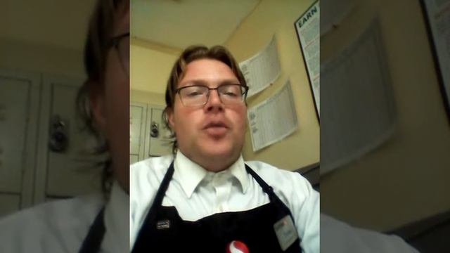 Thomas Murphy knows it is Michael Dorn's B-day and he owns aircraft similar to Jay Leno owning cars смотреть онлайн