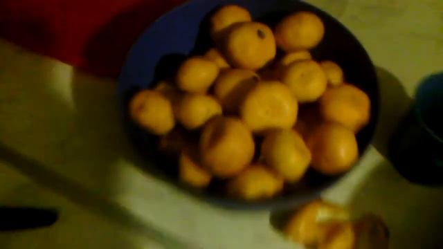 второй вечерний поход: за мандартнами 10.01 в пятерочку смотреть онлайн