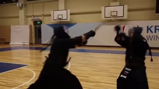 Сэнсэй Вячеслав Бык, путь воина. Кихон кейко. Бой на мечах.