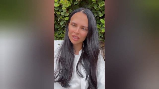 Виктория Романец Залечивает Душевные Раны в Монако с мужчиной!