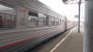Прибытие ЧС7-074 с поездом№562С Ейск-Москва на Курский вокзал Москвы 2.07.2017