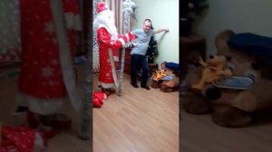 Первая встреча Деда Мороза ** 1 часть **