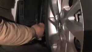 Установка брызговиков на Nissan Sentra