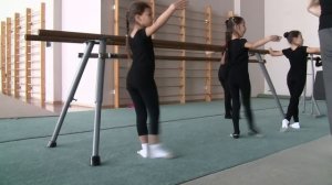 Урок классической хореографии для художественной гимнастики - 3