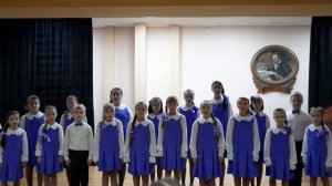 1) "Мы родиной зовём" Сл. Е. Карасёва, муз. В. Кожухина