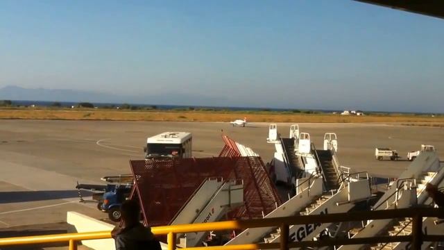 Аэропорт, Родос смотреть онлайн