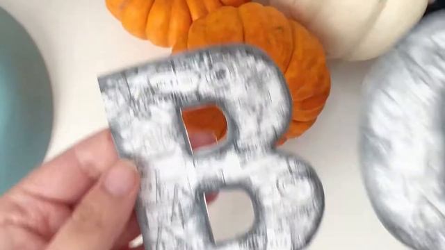 Венок на Halloween своими руками/ Хэллоуин/ DIY Halloween pom pom wreath смотреть онлайн