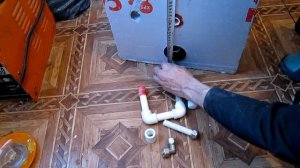 КАК СДЕЛАТЬ ИНКУБАТОР С РУЧНЫМ ПЕРЕВОРОТОМ.ПОДРОБНО.