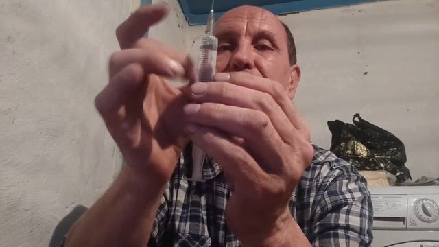 СТАВЛЮ СЕБЕ УКОЛЫ САМ смотреть онлайн