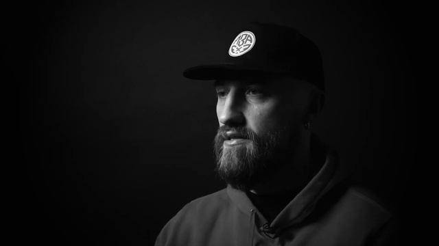 Beyond The Court: Виктор Павленко смотреть онлайн