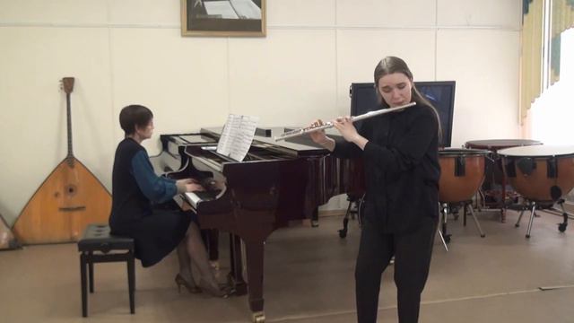 Дювина Софья, 17 лет, С.Шаминад "Концертино для флейты с оркестром", Ян Кларк "Гипноз" смотреть онлайн