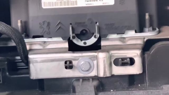 Peugeot 508 не працює проекція смотреть онлайн