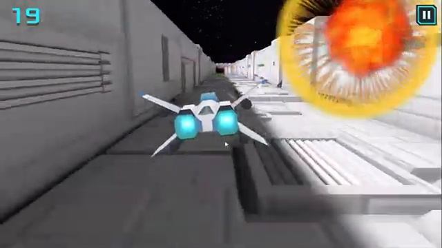 Trying to Beat the Boss in X Trench Run смотреть онлайн