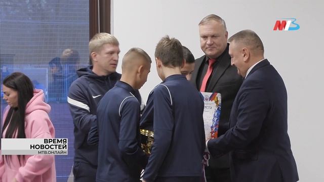 В Волгограде наградили победителей открытого первенства города по футболу среди юношей