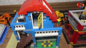 Поезда для детей и Городской транспорт игрушки. Весёлый Дилан построил Лего город