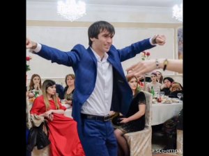 новая песня автор Мурад Садуев