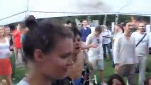 Живые люди день йоги 2016 смотреть онлайн