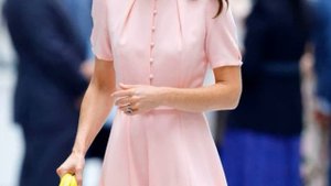 КЕЙТ МИДДЛТОН НЕ ТА, ЗА КОТОРУЮ СЕБЯ ВЫДАЁТ - КОРОЛЕВСКИЕ НОВОСТИ