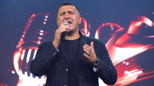 ВЛАДИМИР КУРСКИЙ - ОНА НЕ СВЯТАЯ.