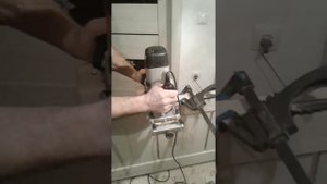 врезка замка фрезером