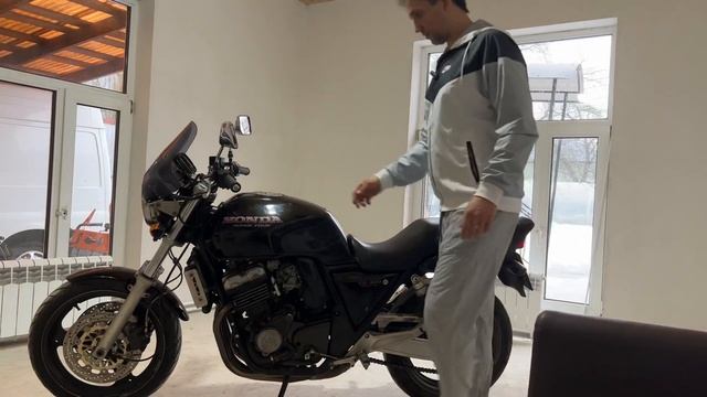 Honda cb 400 sf от Виктор МотоВ смотреть онлайн