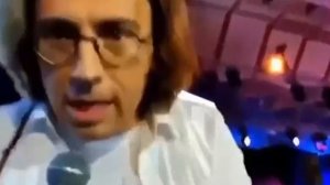 Русский мужик определил кто такой Максим Галкин.