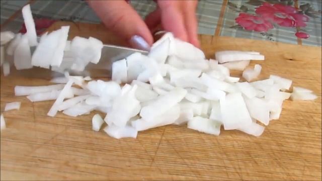 Как приготовить мясные зразы с яичной начинкой