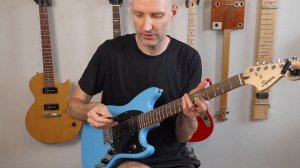 FIRST IMPRESSIONS: Squier Sonic Mustang (HH unboxing & giveaway) #budgetguitar #electricguitar