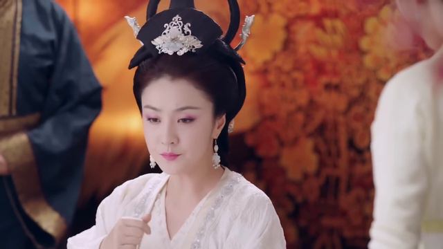 ✨【Full Movie Version】美女不認識自己的夫君，親自為他脫衣療傷，帥氣小夥瞬間蒙圈！✨#chinesedrama #中國電視劇 #china #甜寵愛情劇 #鞠婧祎 #張哲瀚 #米热