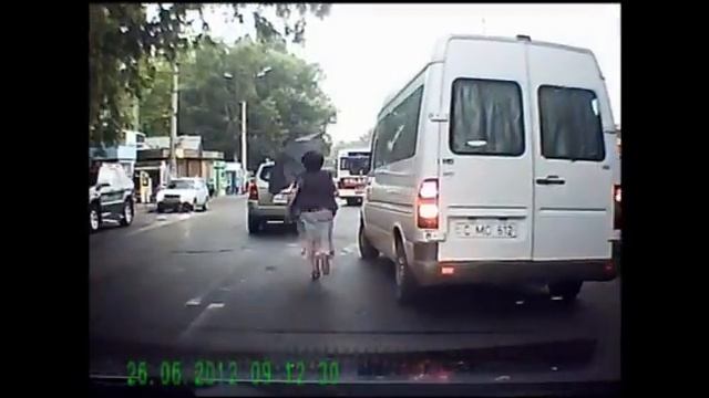 ТП спешит на автобус смотреть онлайн